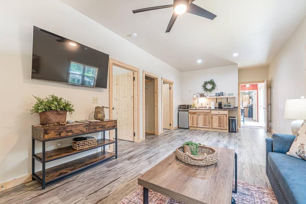 Roost Retreat Villa Dahlonega Exterior photo